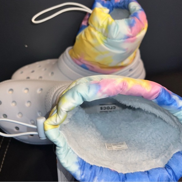 NWT Crocs winter boots - Picture 4 of 6